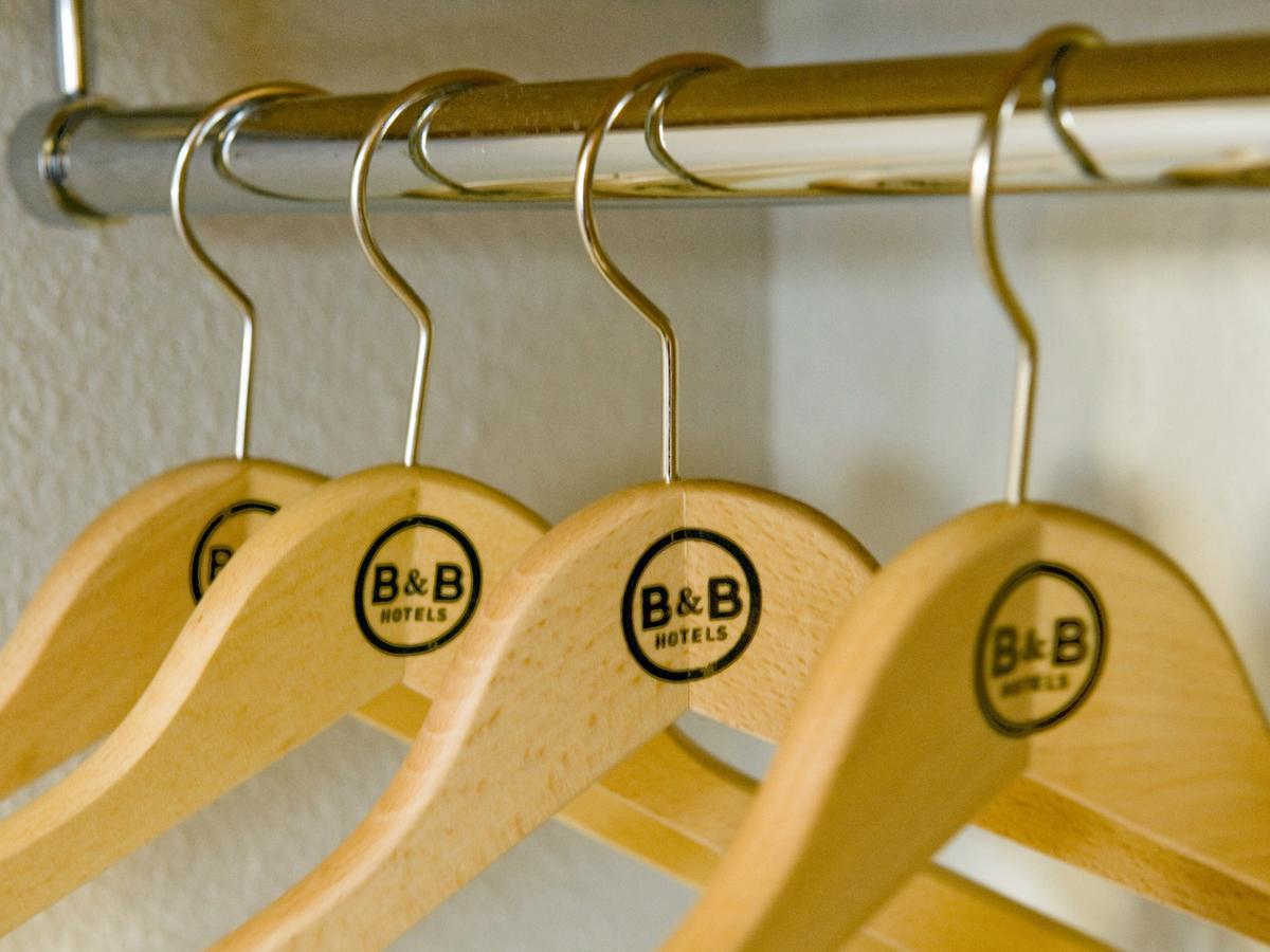 B&B Hotel Saclay Eksteriør billede