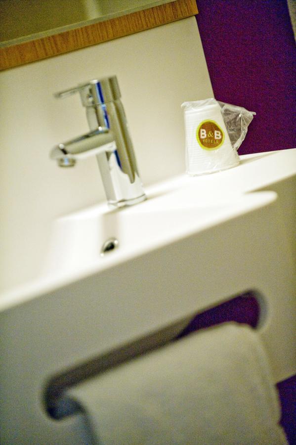 B&B Hotel Saclay Eksteriør billede